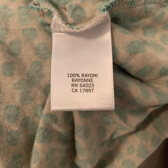 Banana Republic XL Tee w/ Green Spots - Picture 3 of 6